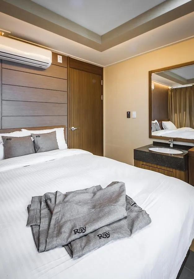 Ray Hotel Incheon