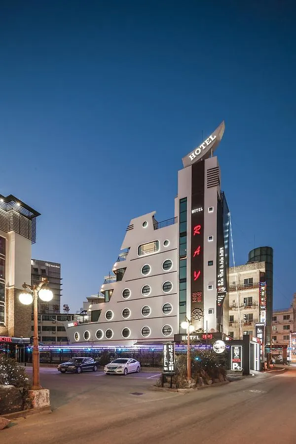 Ray Hotel Incheon