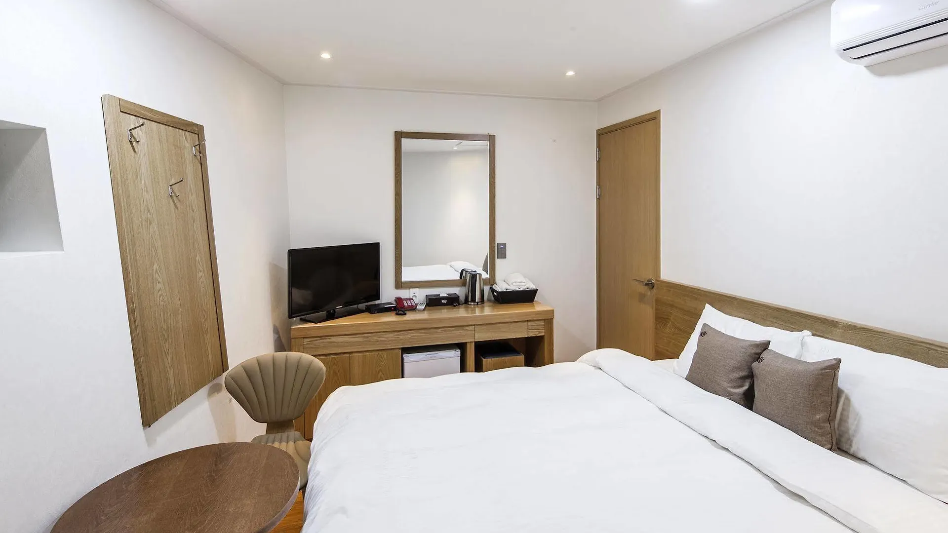 Ray Hotel Incheon