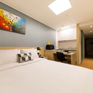 Hotel Howard Johnson By Wyndham Airport